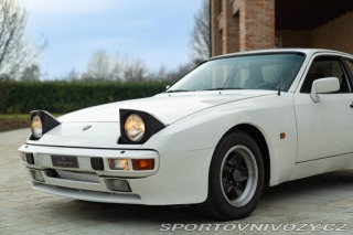 Porsche 944 1985