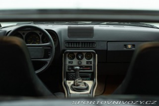 Porsche 944 1985