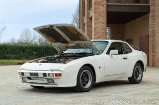 Porsche 944 1985