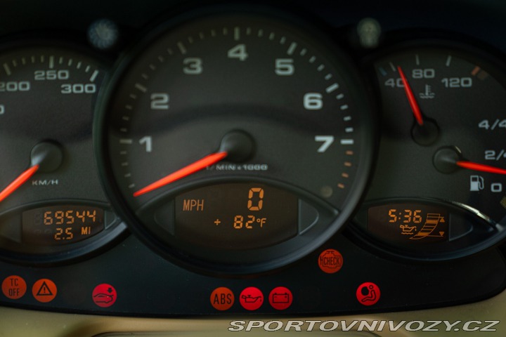 Porsche 911 996 (911) CARRERA 1999