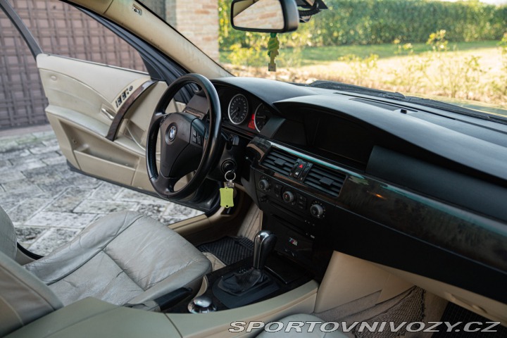 BMW 5 530 D TOURING 2005