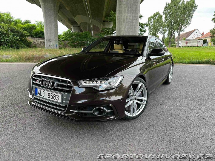 Audi S6 osobní 2014