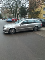 Mercedes-Benz E 2,7   e 270cdi 2003