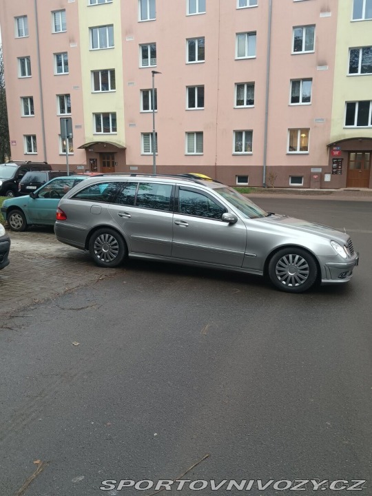 Mercedes-Benz E 2,7   e 270cdi 2003 2003
