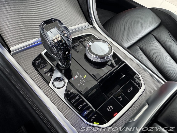 BMW M8 M850i xDrive*MaxVýbava*B& 2019
