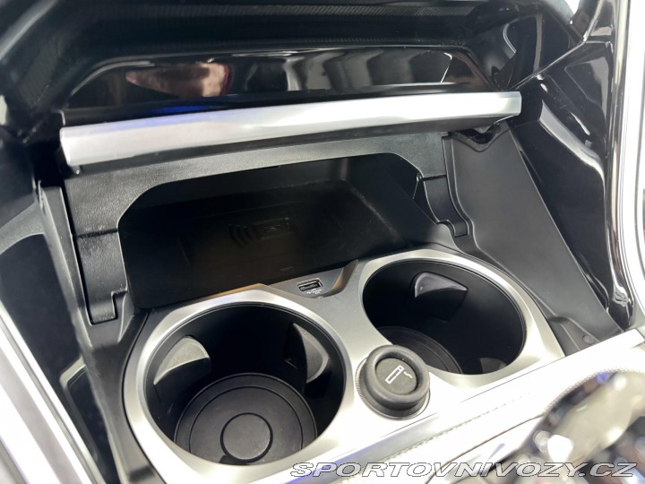 BMW M8 M850i xDrive*MaxVýbava*B& 2019