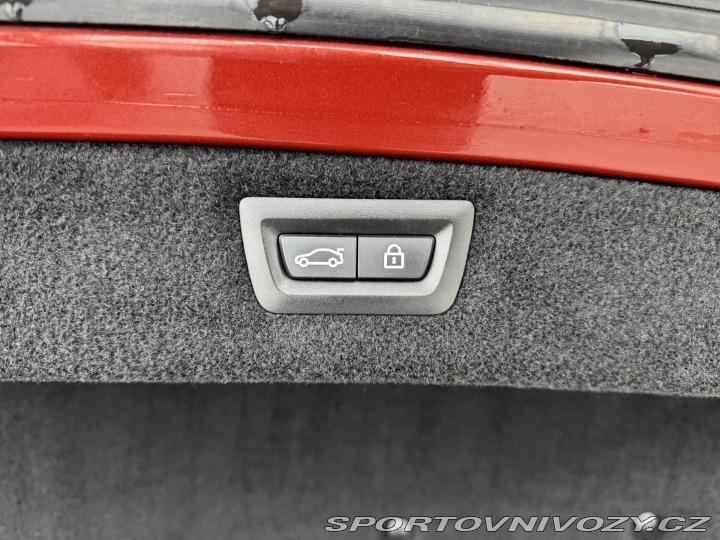 BMW M8 M850i xDrive*MaxVýbava*B& 2019