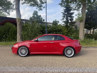 Alfa Romeo GT 3.2 V6 Distinctive “blackline” 2005