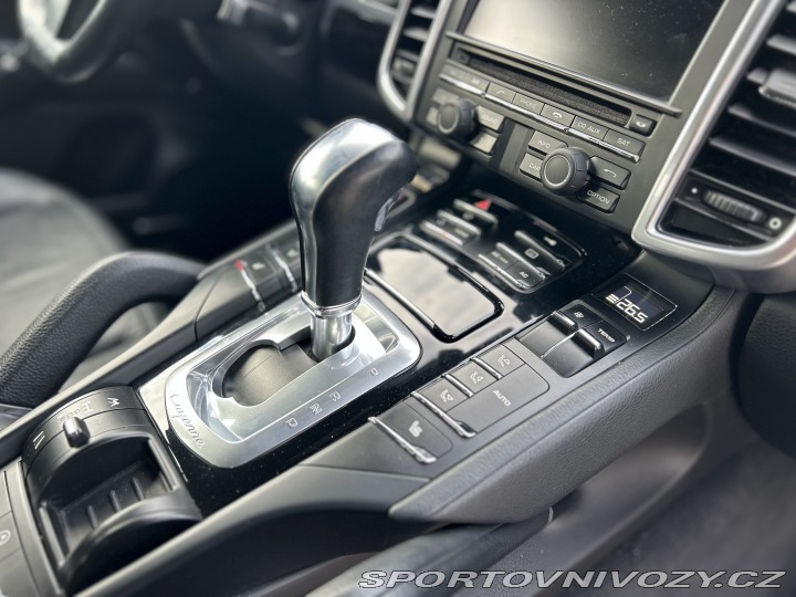 Porsche Cayenne 3.0tdi 2011