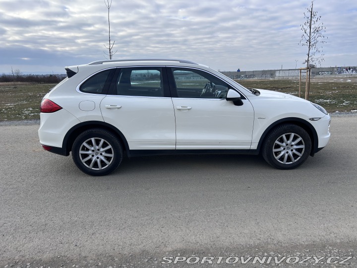 Porsche Cayenne 3.0tdi 2011