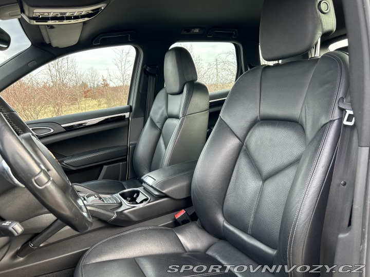Porsche Cayenne 3.0tdi 2011