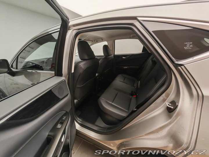 Lexus Ostatní modely NX 450h plus 450h+ Executive TOP 2025