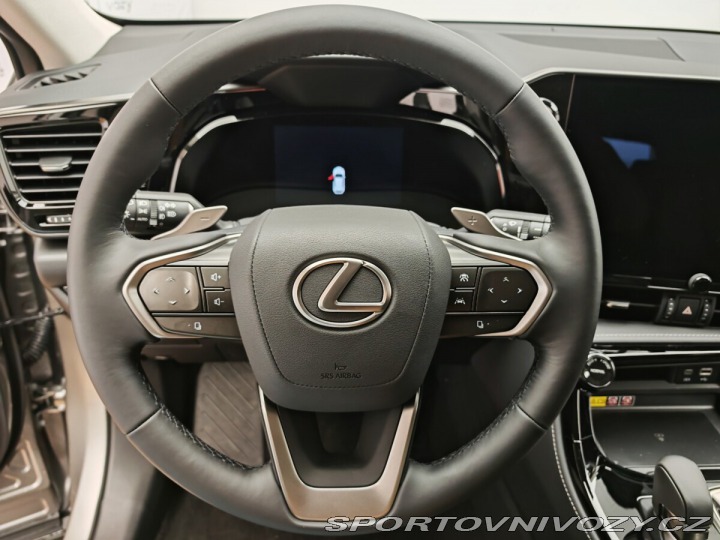 Lexus Ostatní modely NX 450h plus 450h+ Executive TOP 2025