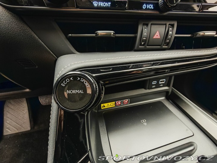 Lexus Ostatní modely NX 450h plus 450h+ Executive TOP 2024