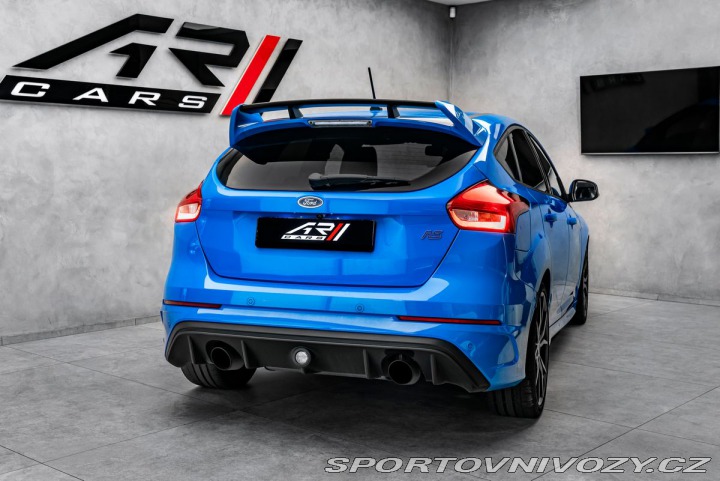 Ford Focus RS RS 350PS Brembo Záruka 1800