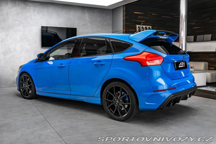 Ford Focus RS RS 350PS Brembo Záruka 1800