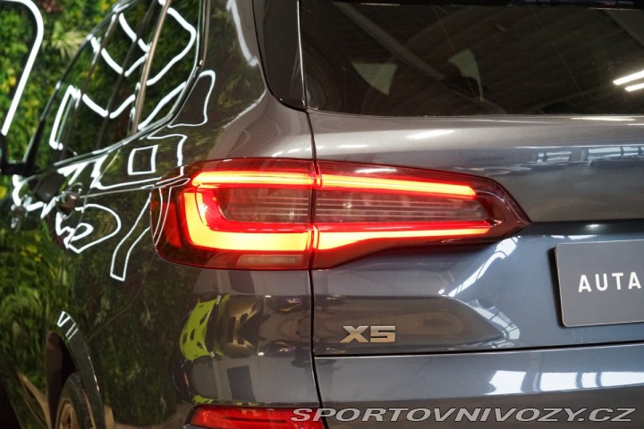 BMW X5 M50d*XDRIVE*PANO*HUD*VZDU 2020