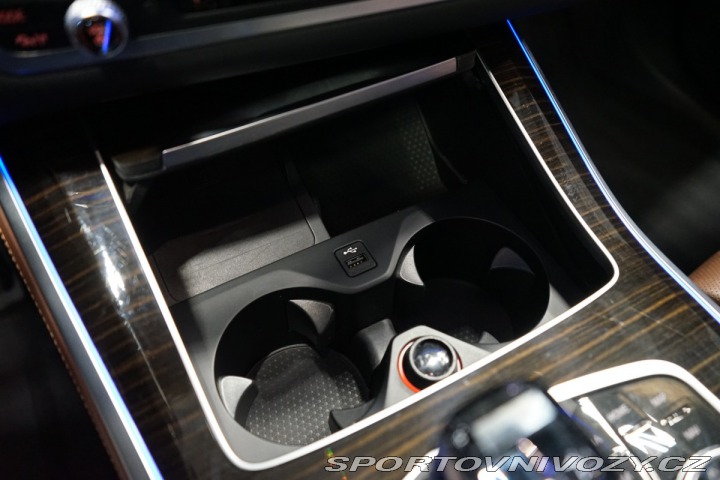 BMW X5 M50d*XDRIVE*PANO*HUD*VZDU 2020