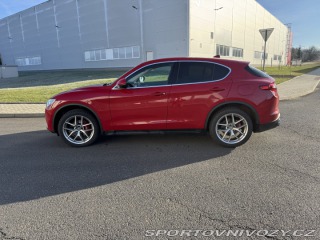 Alfa Romeo Stelvio  2017