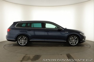 Volkswagen Ostatní modely Passat Highline 2.0 BiTDI 2016