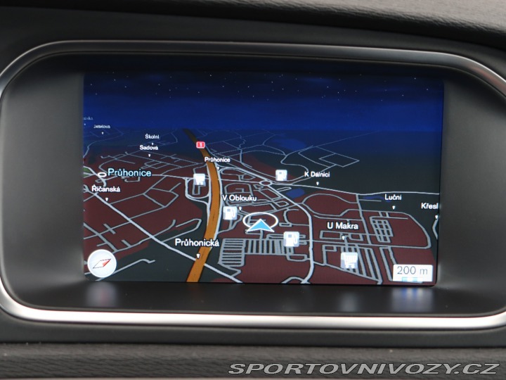 Volvo V40 2.0 D4 2015