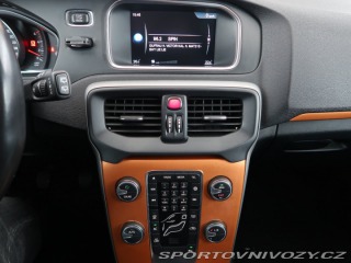 Volvo V40 2.0 D4 2015