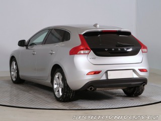 Volvo V40 2.0 D4 2015
