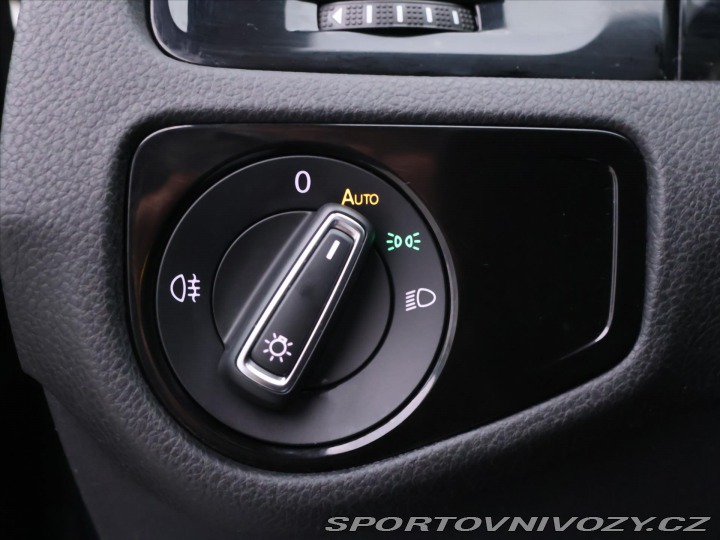 Volkswagen Golf 2,0 TSI R 228kW 4Motion V 2017