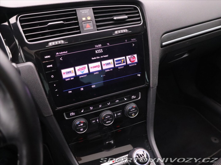 Volkswagen Golf 2,0 TSI R 228kW 4Motion V 2017