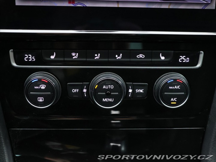 Volkswagen Golf 2,0 TSI R 228kW 4Motion V 2017