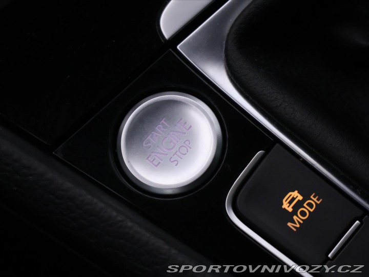 Volkswagen Golf 2,0 TSI R 228kW 4Motion P 2017