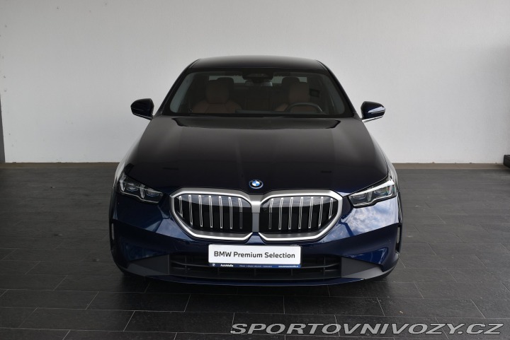 BMW 5 550e xDrive 2025
