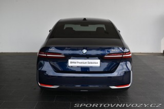 BMW 5 550e xDrive 2025