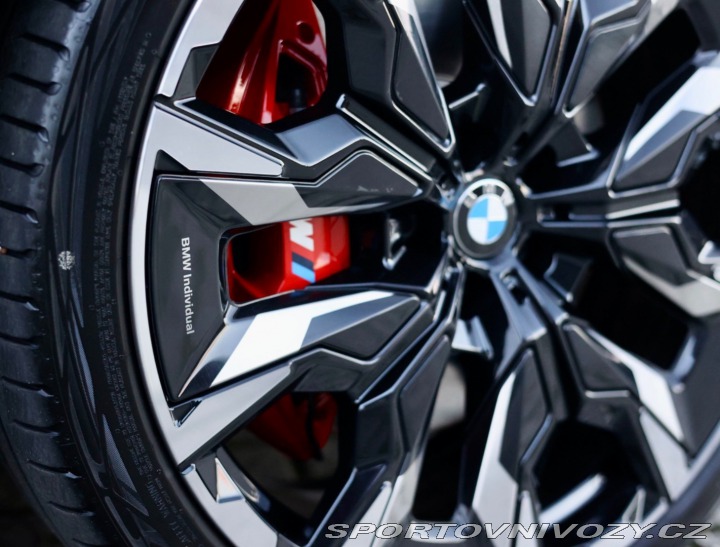 BMW 5 Touring 550e xDrive | ť 2025