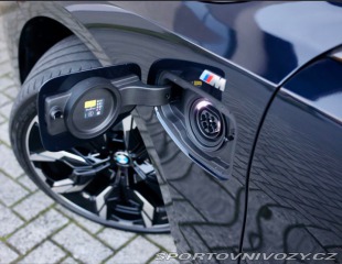 BMW 5 Touring  550e xDrive  | ť 2025