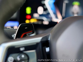 BMW 5 Touring  550e xDrive  | ť 2025