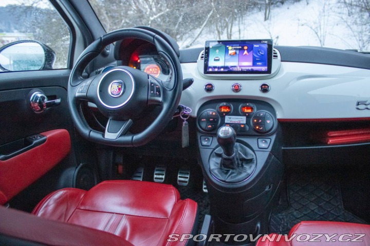 Abarth 500 Essesse Cabrio 1.4T / AJ 2012