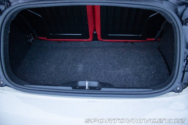 Abarth 500 Essesse Cabrio 1.4T / AJ 2012