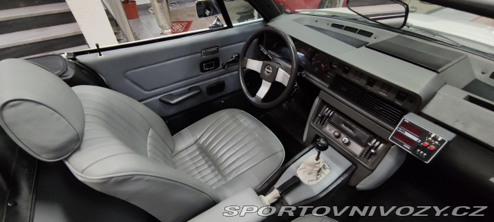 Ostatní značky Ostatní modely Triumph  TR7 cabrio 1981