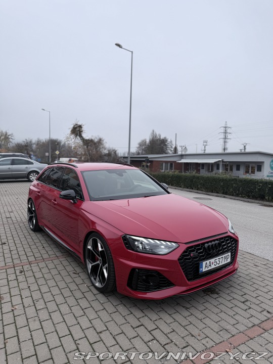 Audi RS4 competition+ 2024