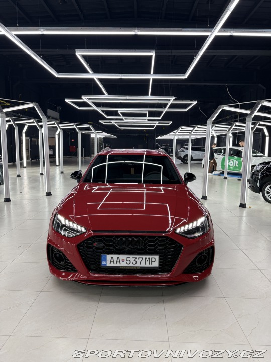 Audi RS4 competition+ 2024