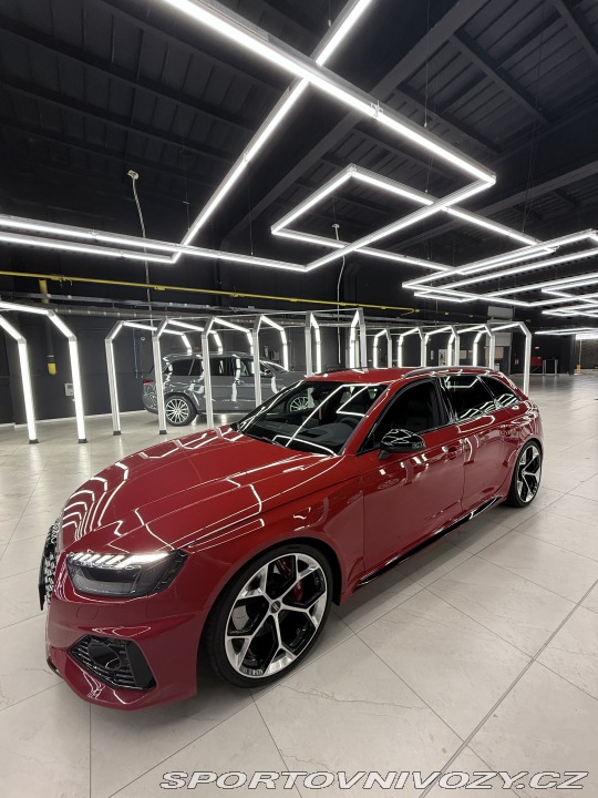 Audi RS4 competition+ 2024