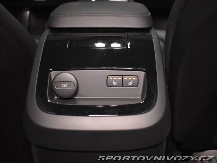 Volvo V90 2,0 T6 Plus Dark Ventilac 2025