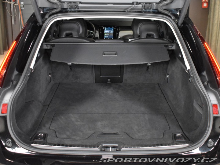 Volvo V90 2,0 T6 Plus Bright Ventil 2025
