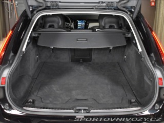 Volvo V90 2,0 T6 Plus Bright Ventil 2025