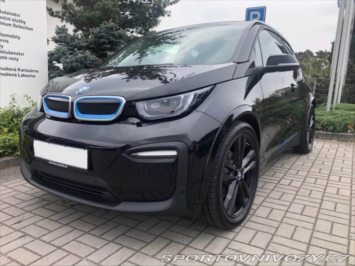 BMW i3  1800