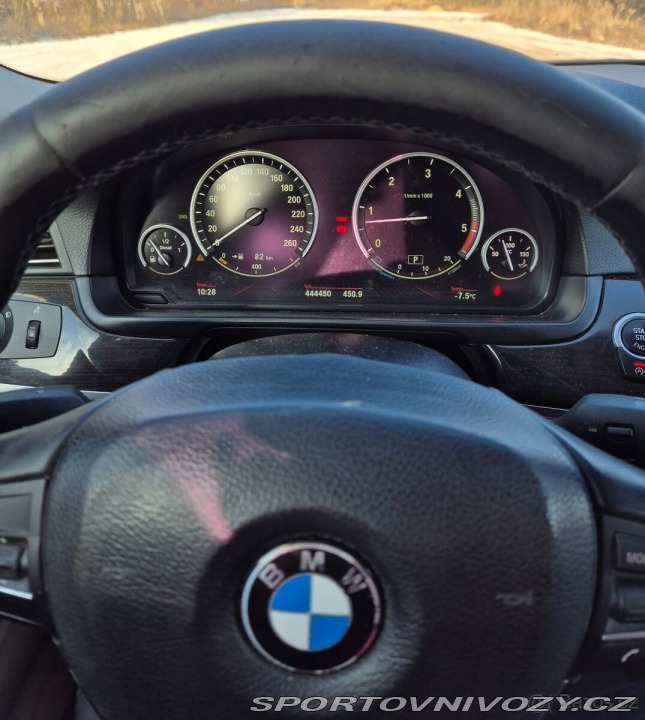 BMW 5 3,0   f11 530d 2011