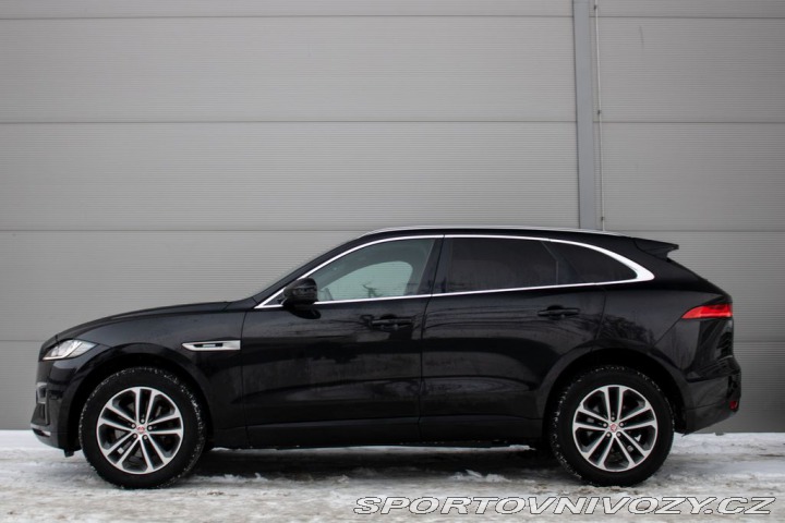 Jaguar F-Pace 1800