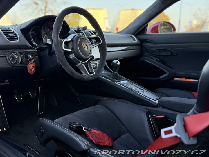 Porsche Cayman GT4 981 2015