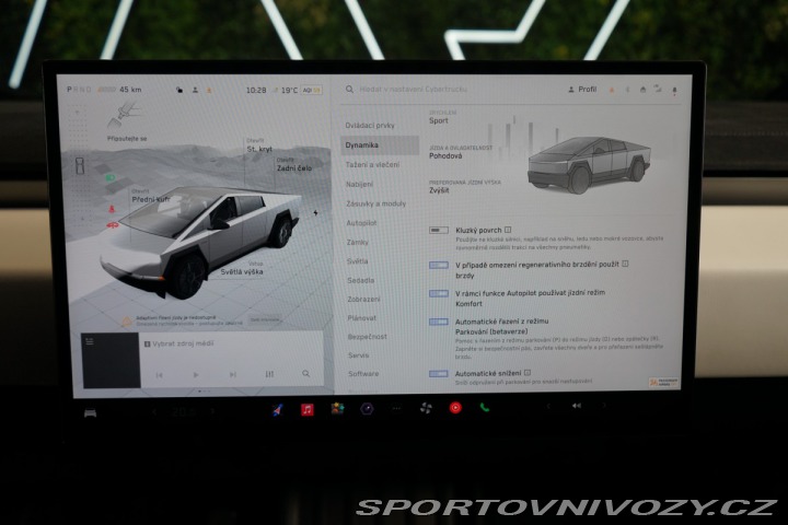 Tesla Ostatní modely Cybertruck Cyberbeast Tri Motor AWD 2024